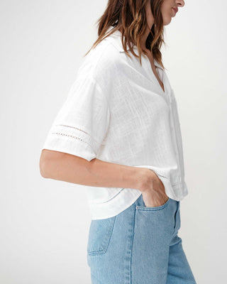 Chemise large manches courtes détails dentelle white Winka