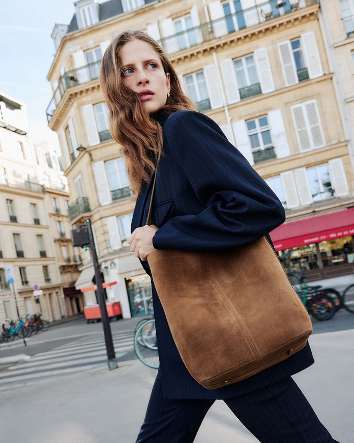 Leather Bucket Bag camel Le come