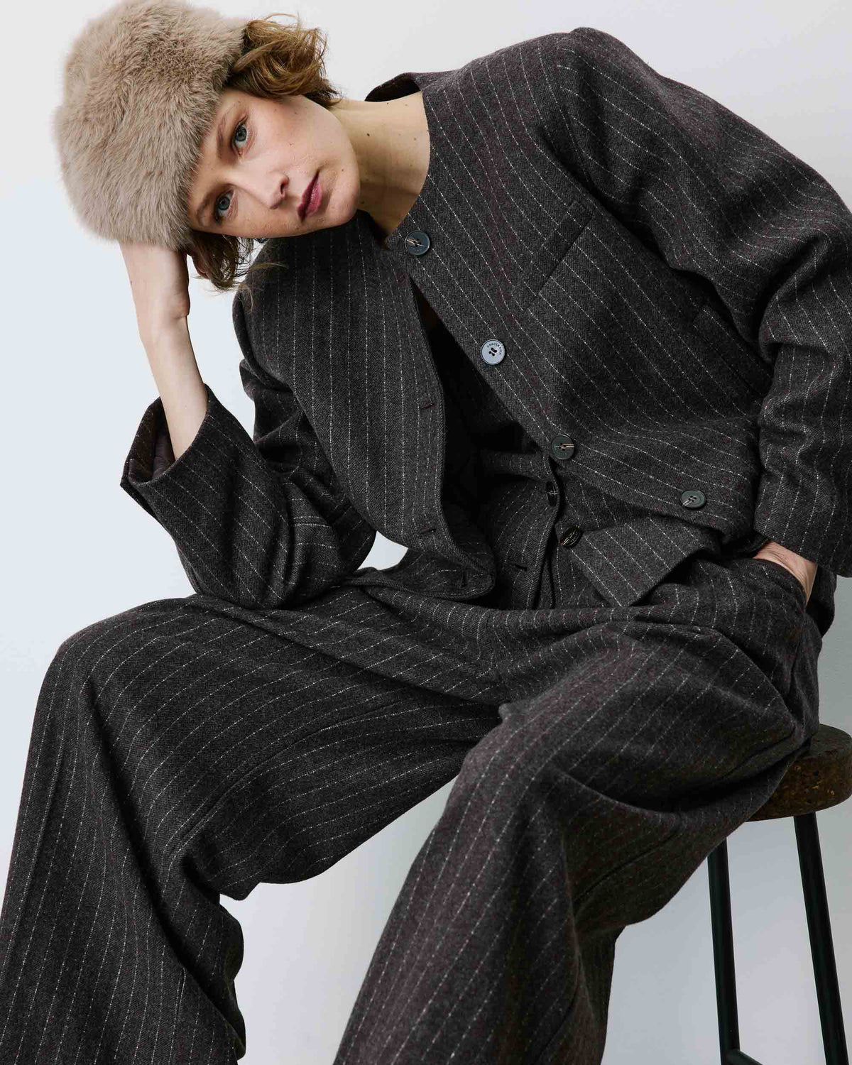 Veste boxy en laine mélangée rayée chocolat Bruna